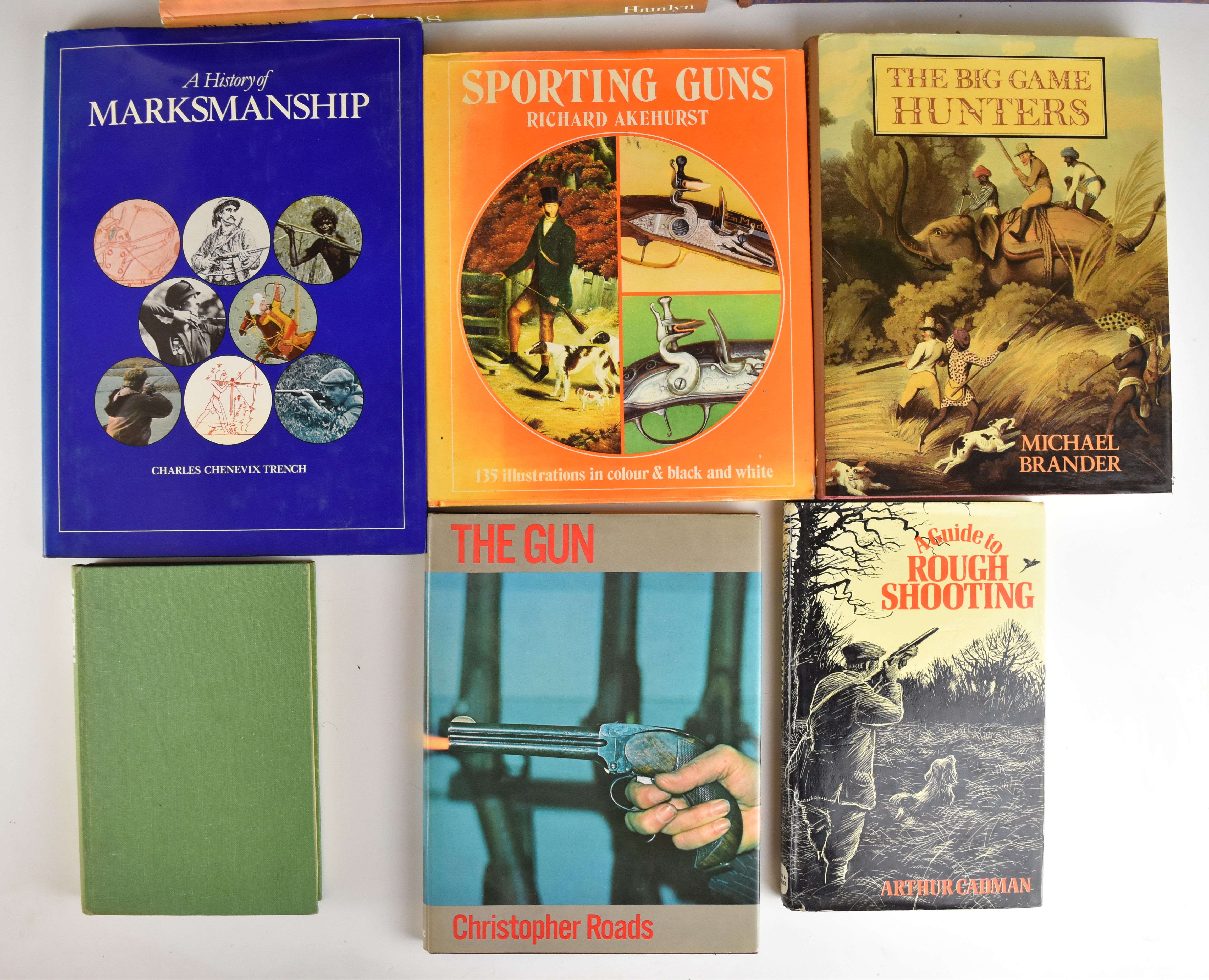 [Shooting] A large collection of Books on Guns & Shooting to include: Pistols, Revolvers & - Image 5 of 6