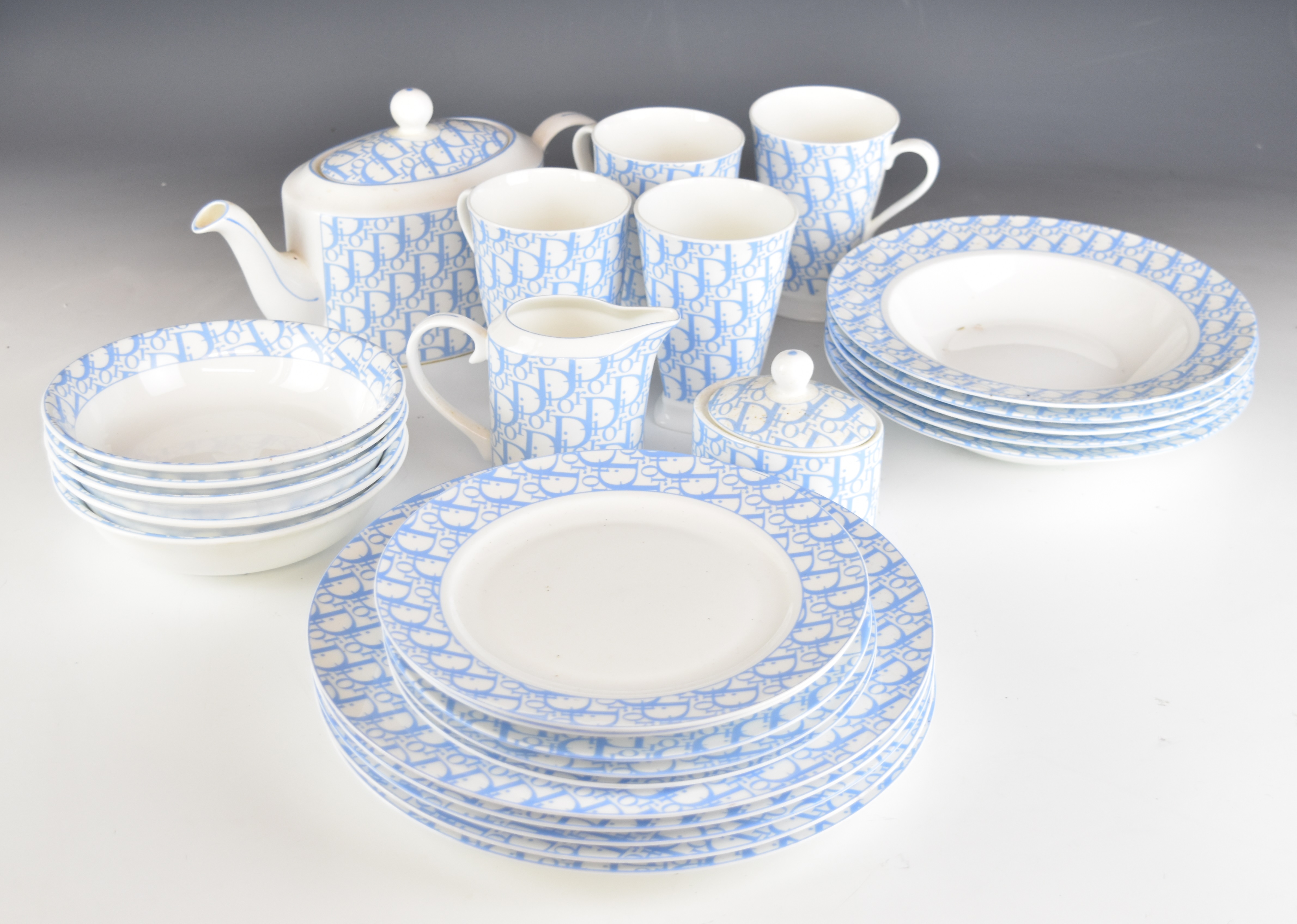 Dior designer porcelain dinner and teaware with Dior motif decoration, approximately 27 pieces, - Image 8 of 14