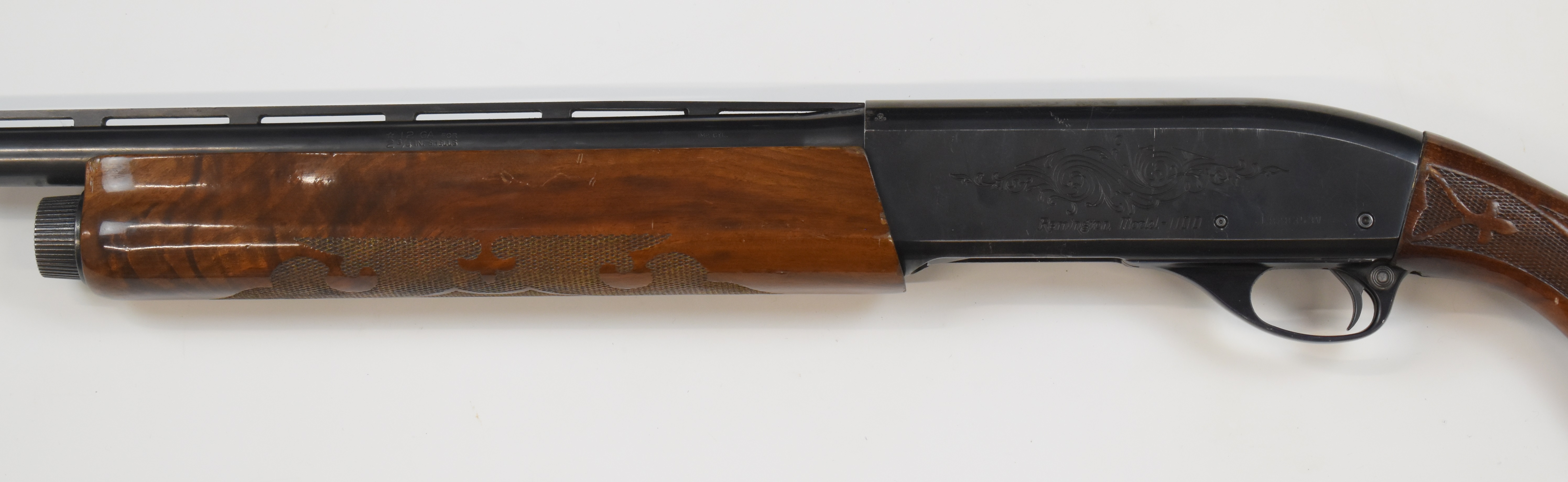 Remington Model 1100 Trap 12 bore 3-shot semi-automatic shotgun with ornately carved and chequered - Image 9 of 11