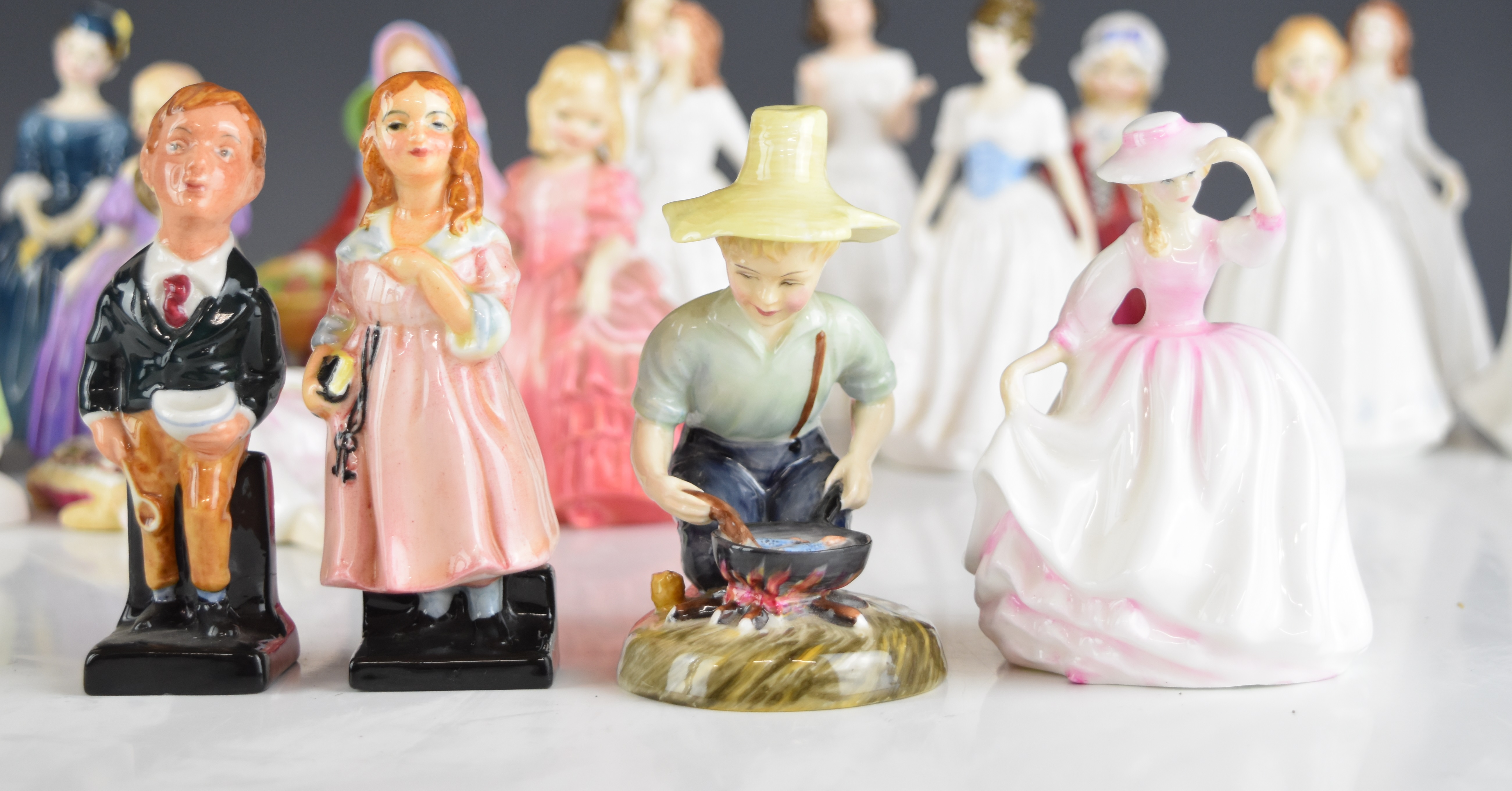 Ten Royal Doulton figurines including Kate Greenaway, Tess, Rose, Lavinia, Linda, two Dickens - Image 9 of 14