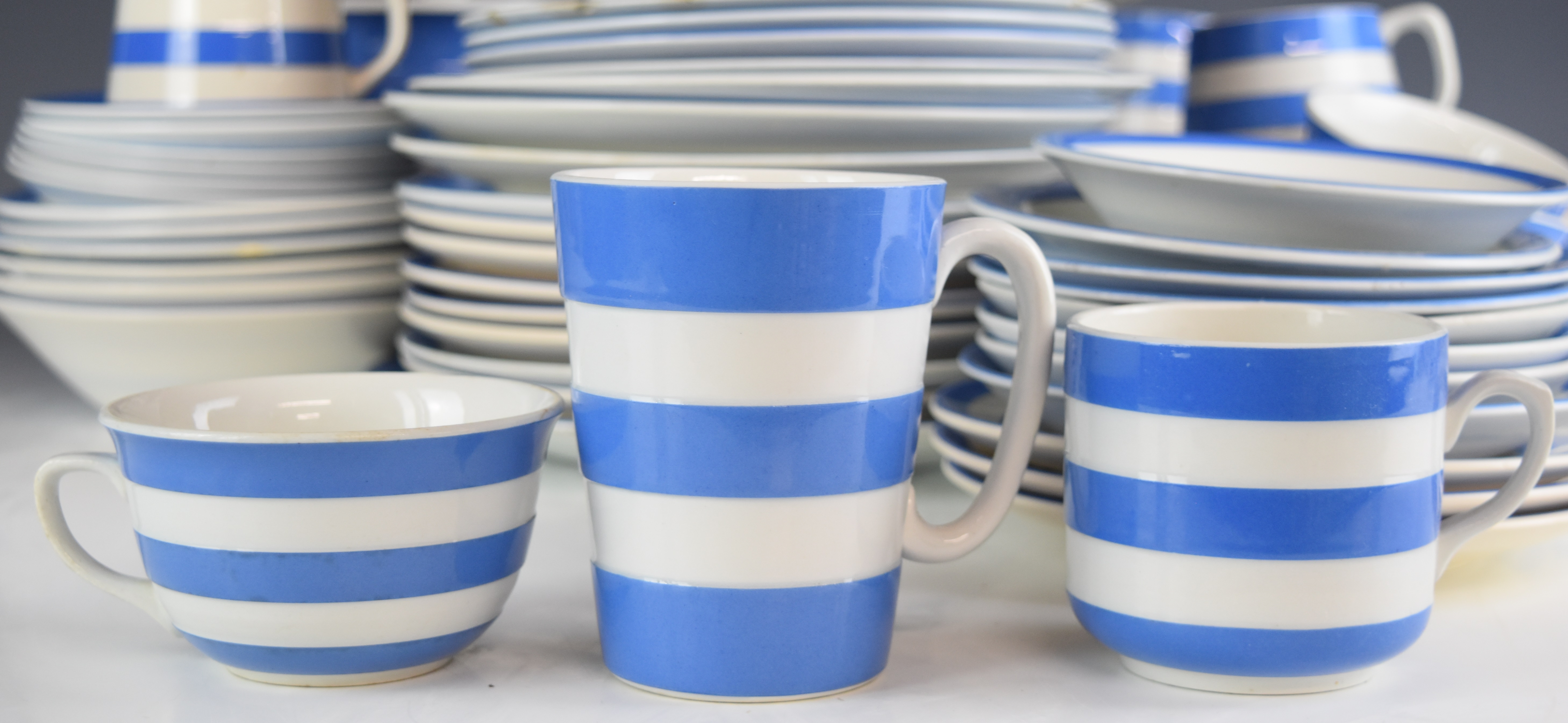 T.G. Green blue Cornishware, to include plates, cups, jars, jug and rolling pin, approximately 75 - Image 16 of 20