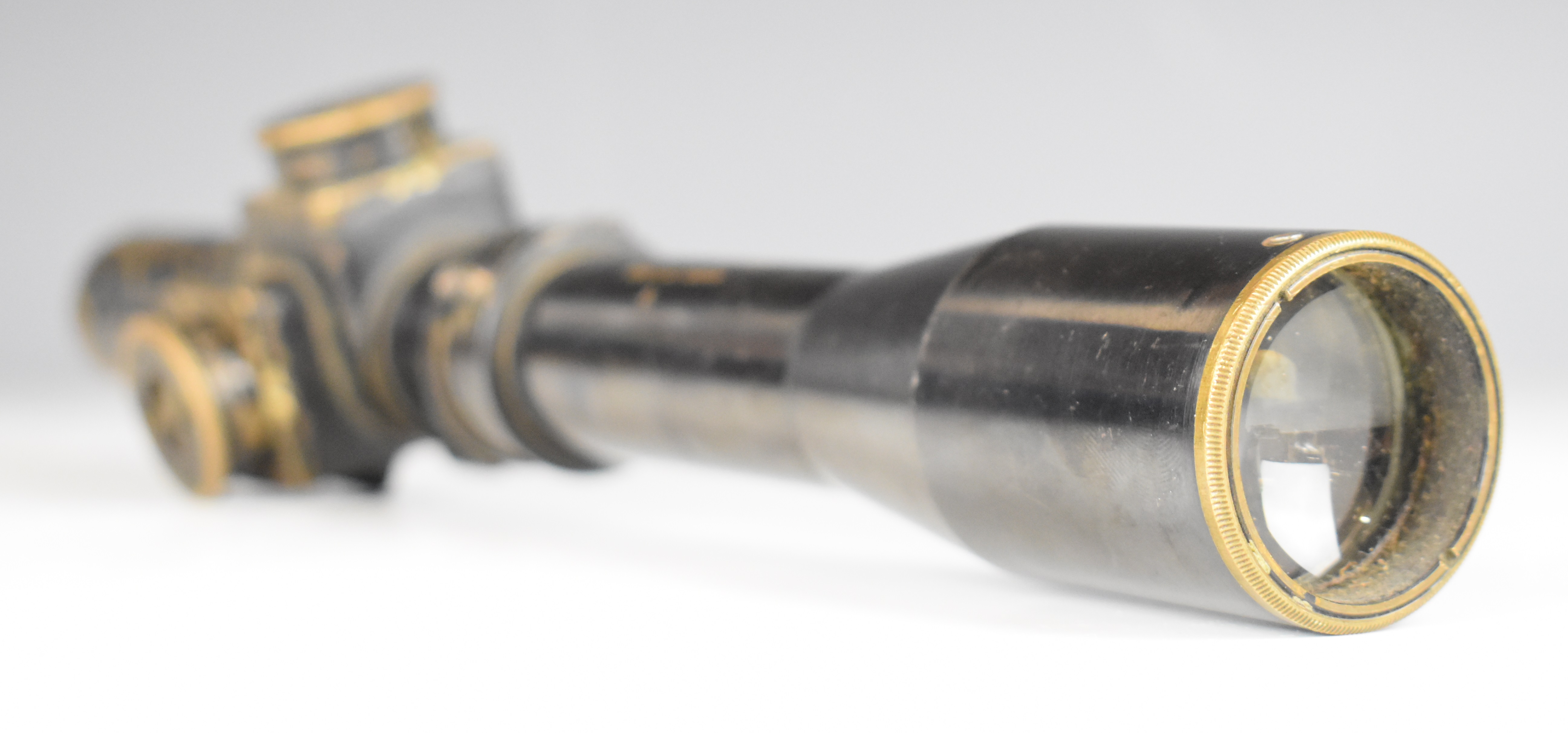 WWII No. 32 Mk II Lee-Enfield adjustable sniper rifle scope stamped 'Tel Stg No 32 MK.II HBMCo OS - Image 2 of 14