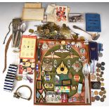 Small collection of militaria related items including kit bag lock and key, trench art knife