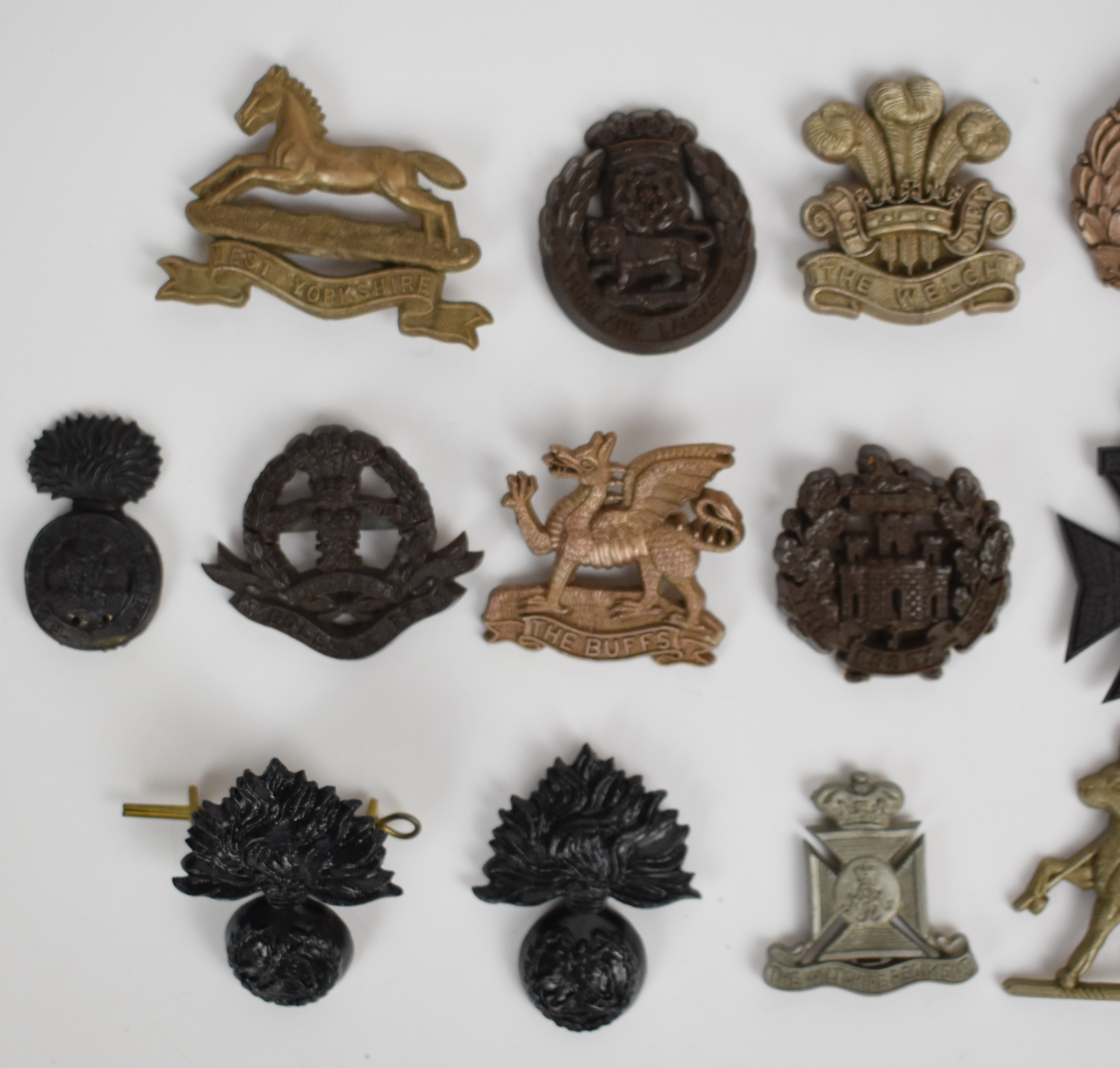 Twenty British Army plastic economy badges including West Yorkshire Regiment with F & G to - Image 2 of 8