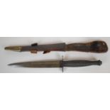 British WW2 Fairbairn Sykes 3rd pattern fighting knife stamped with broad arrow mark and B2, with