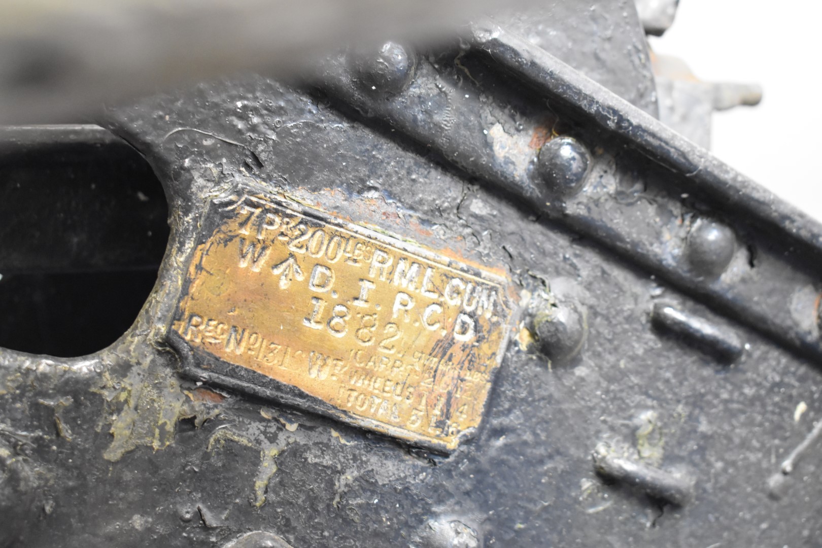 British Mark IV steel 7-pounder 200lbs RML (rifled muzzle loading) gun. The 40 inch graduated barrel - Image 9 of 13