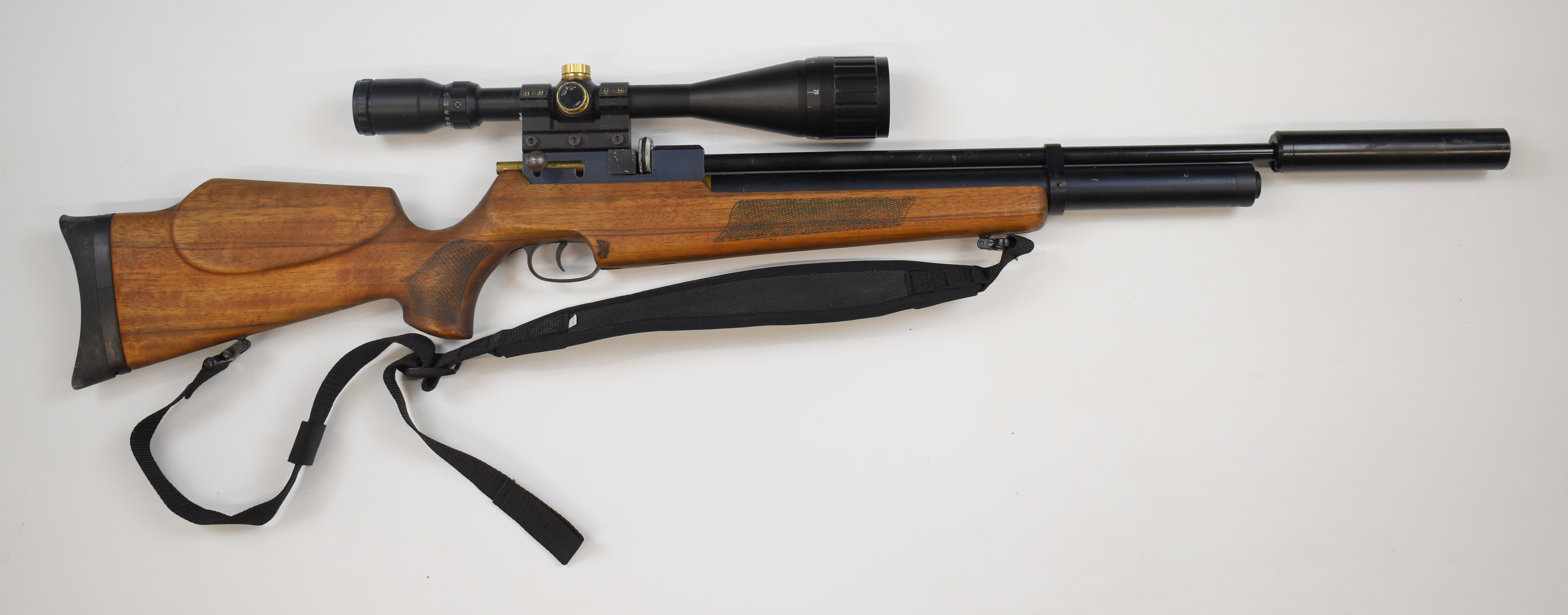 FX Logun Solo .22 PCP air rifle with chequered semi-pistol grip and forend, raised cheek piece, - Image 2 of 10
