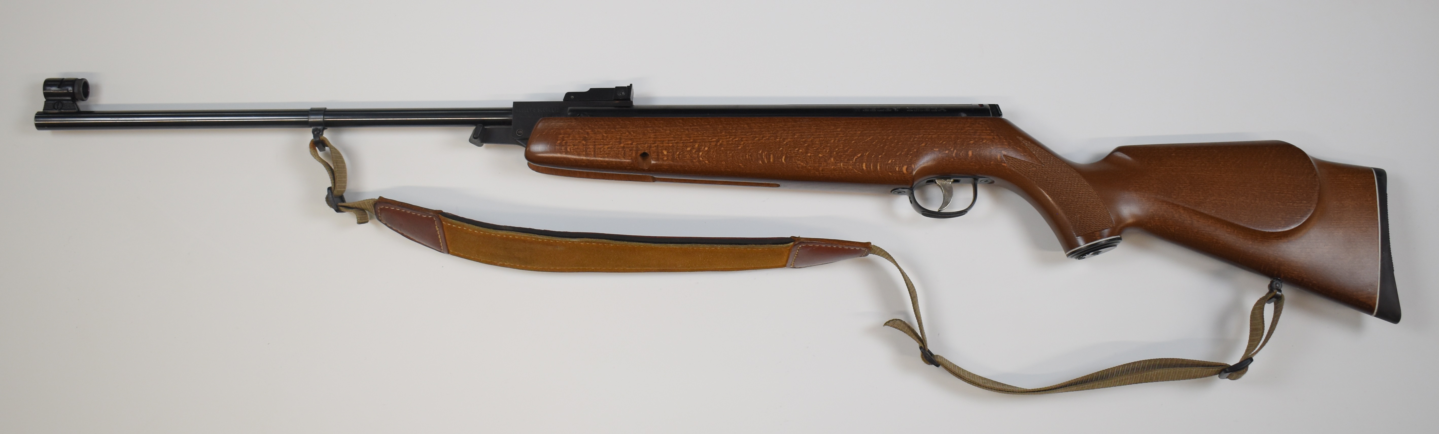 Webley Omega .177 air rifle with chequered semi-pistol grip, raised cheek piece, padded canvas and - Image 7 of 12