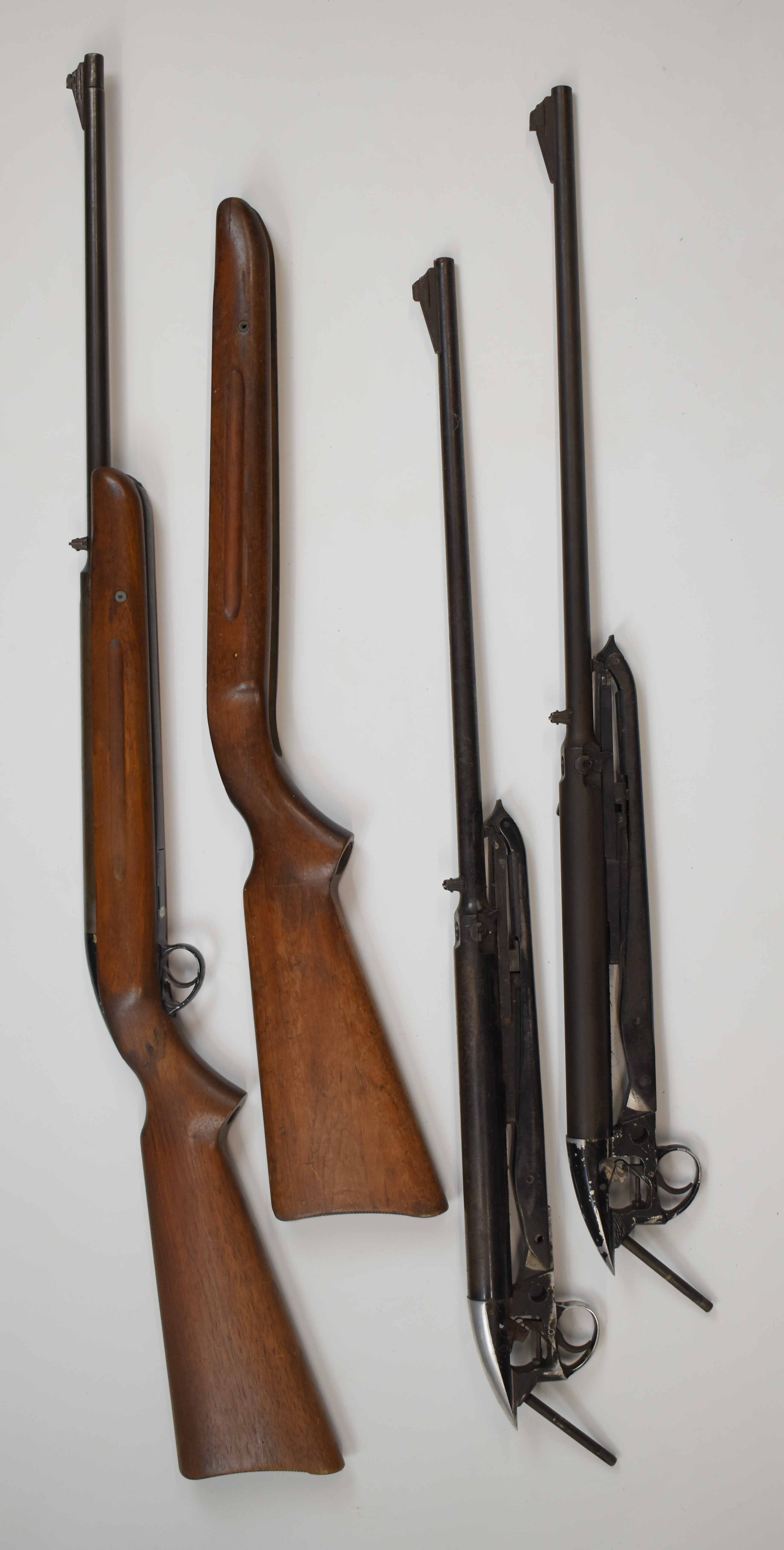 Three BSA Airsporter Mk I .22 under-lever air rifles, all with adjustable sights, one lacking - Image 4 of 6