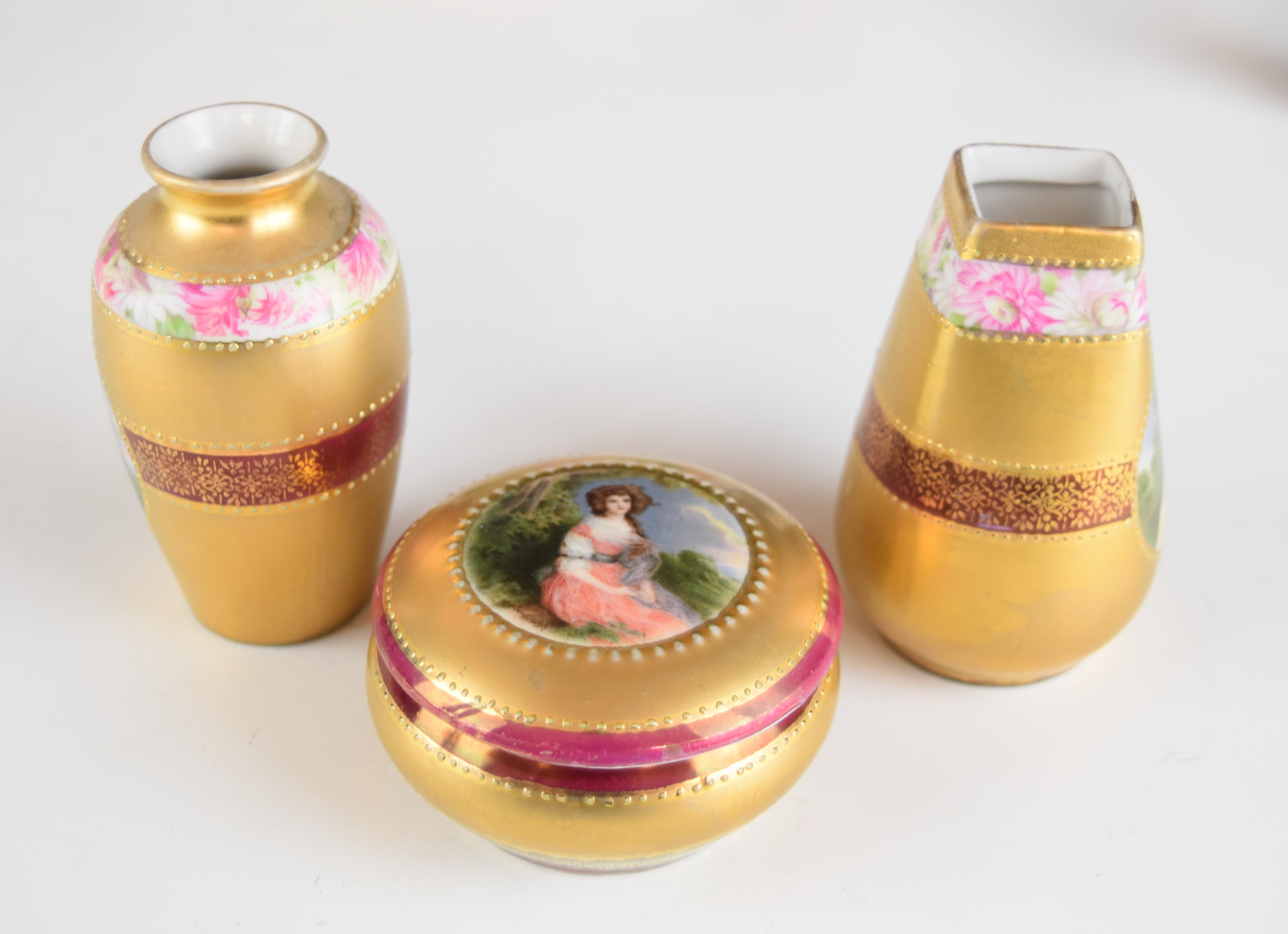 Collection of decorative / collectable teaware including Royal Worcester, Royal Albert miniature cup - Image 21 of 28