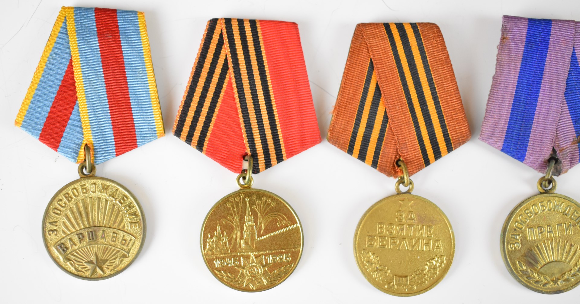 Twelve Russian medals including 1918-1988 70th Anniversary, 1918-1978, 60th Anniversary, 1945-1995 - Image 5 of 6