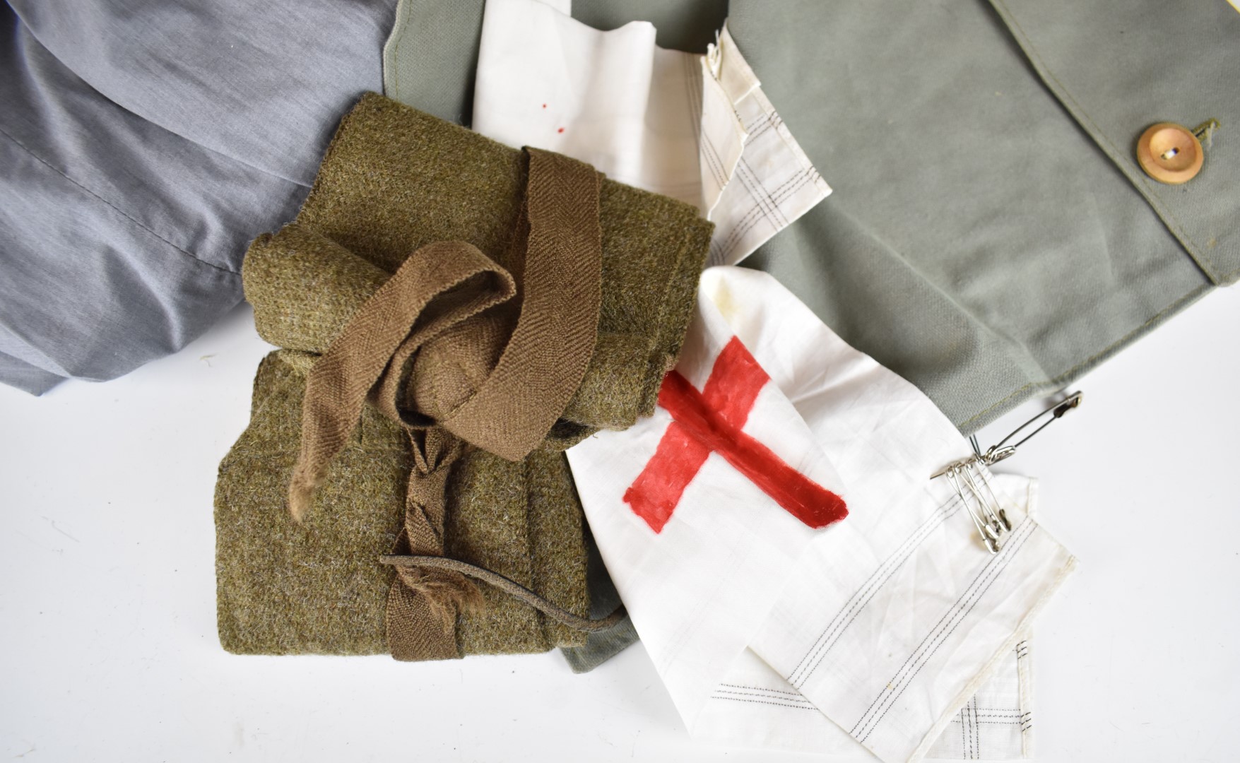 Re-enactment uniform and equipment including cutaway jacket with 4th South African badges, kilt ( - Image 12 of 21