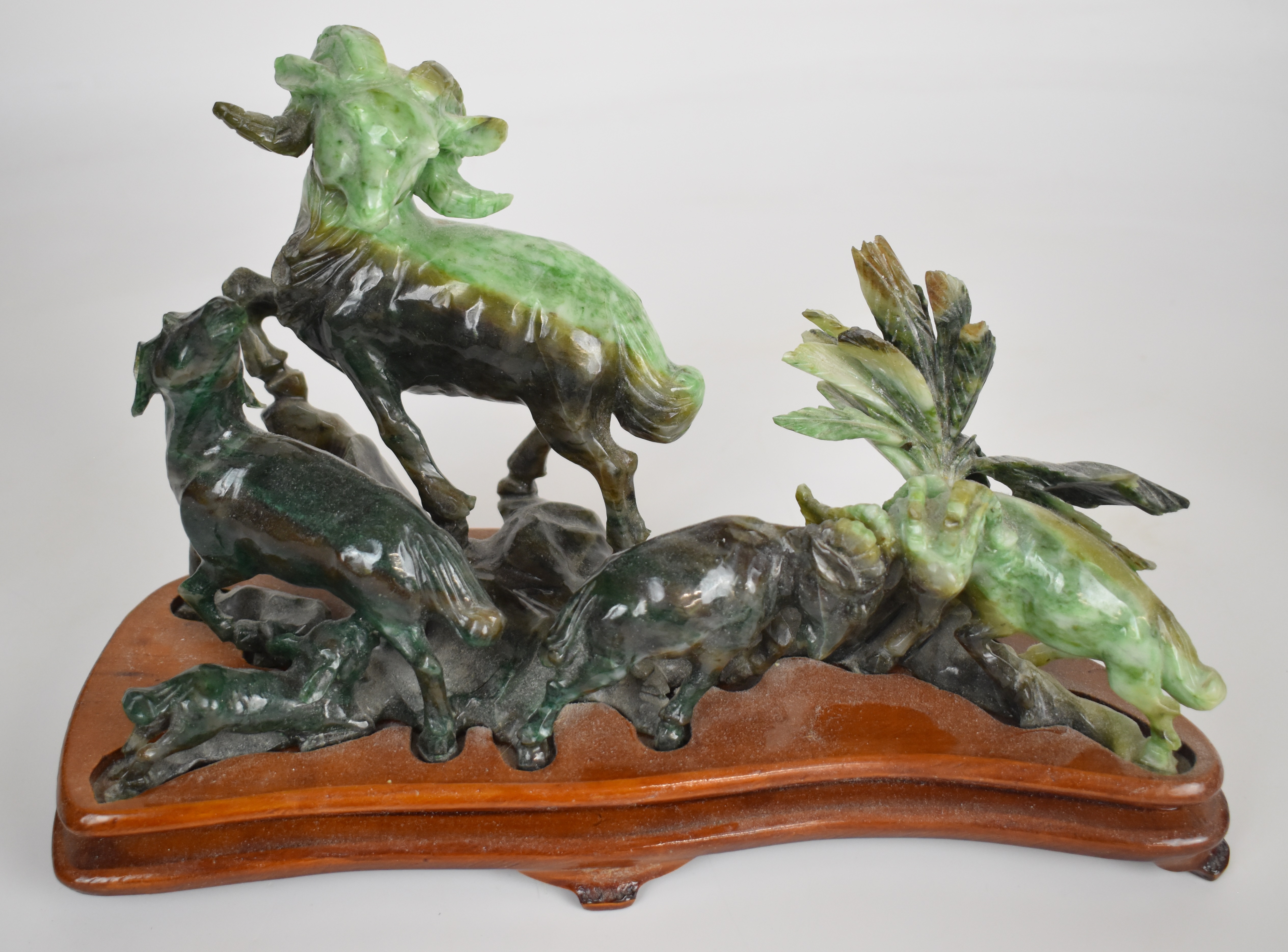 Bronze dragon and jade or similar hardstone carving of a dog fighting mountain goats, etc - Image 2 of 5