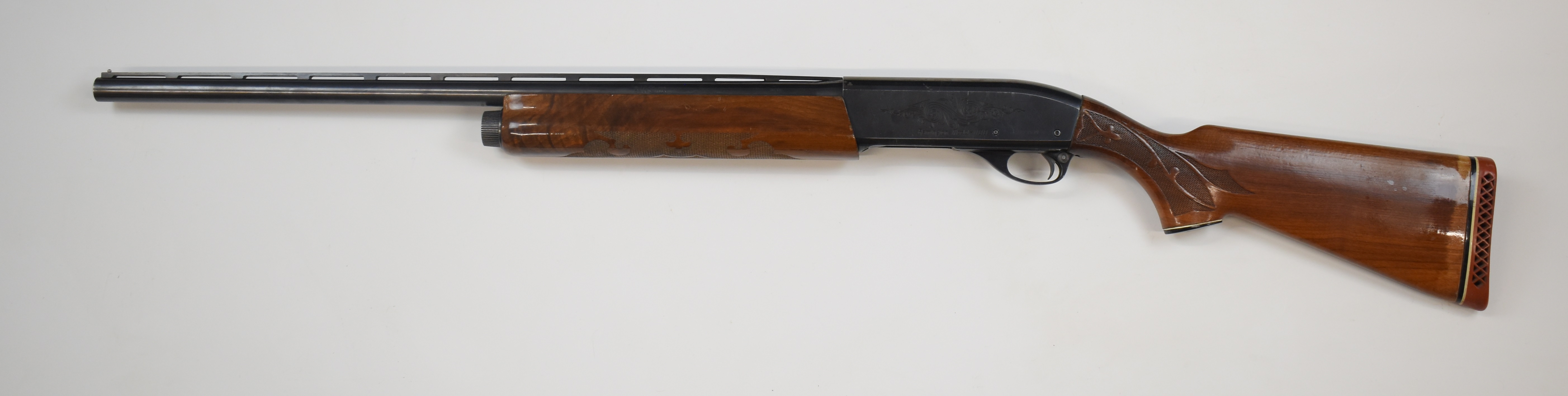 Remington Model 1100 Trap 12 bore 3-shot semi-automatic shotgun with ornately carved and chequered - Image 7 of 11