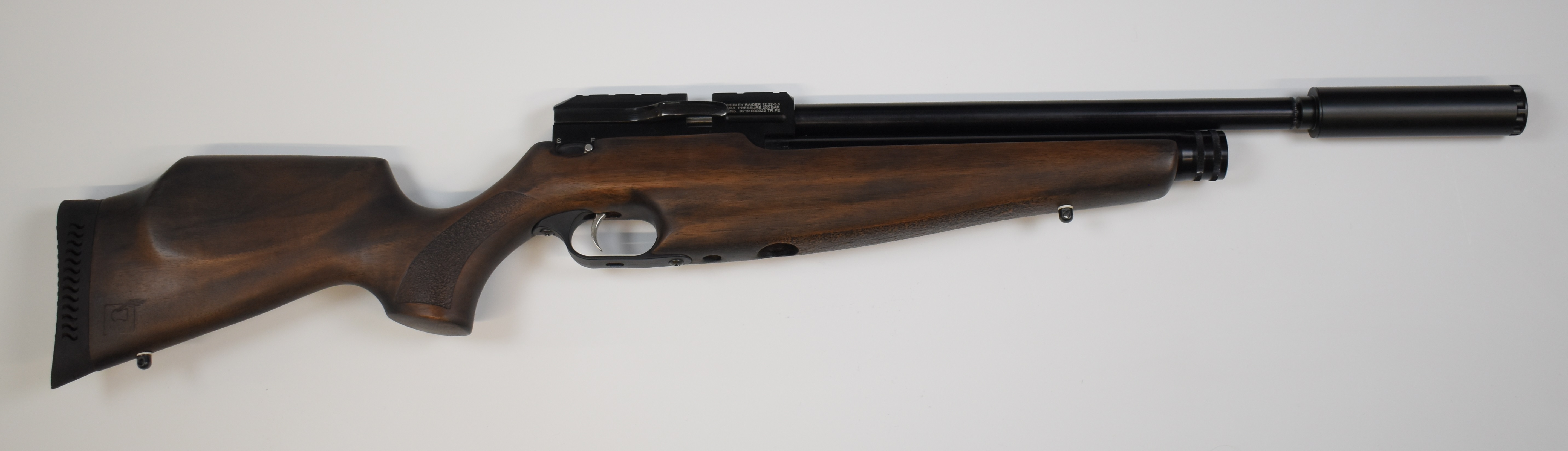 Webley Raider 12 .22 PCP air rifle with aluminium carbine cylinder, textured semi-pistol grip and - Image 2 of 11
