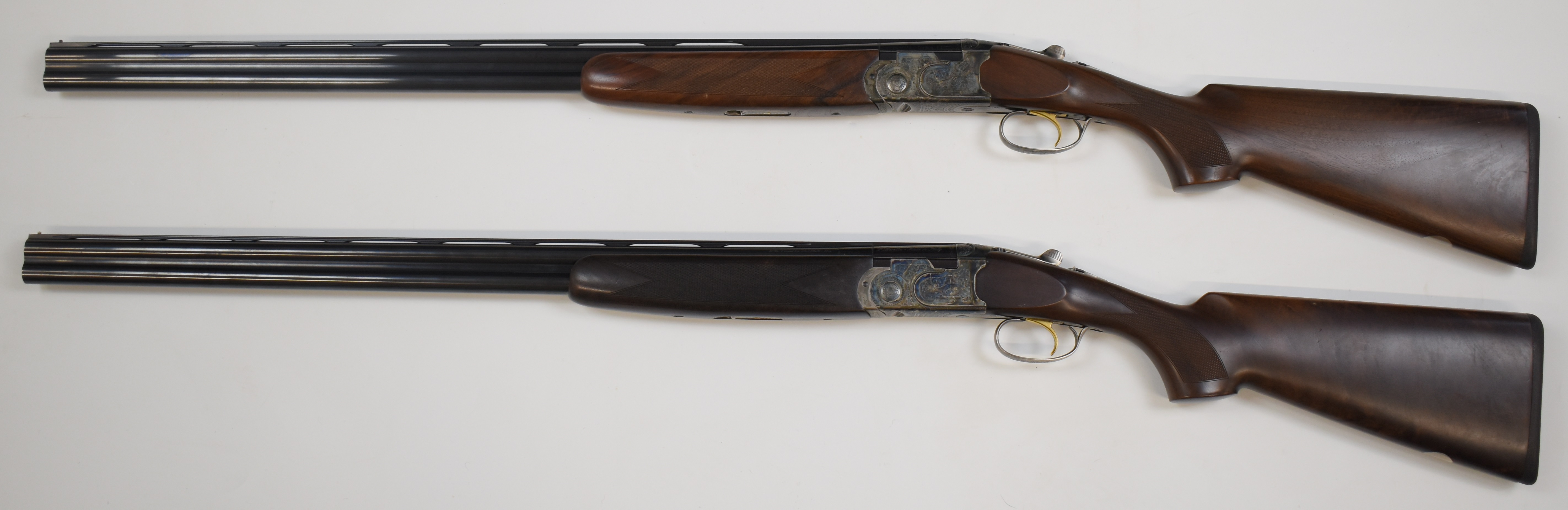 A pair of Beretta Silver Pigeon C 20 bore over and under ejector shotguns each with named and - Image 20 of 24