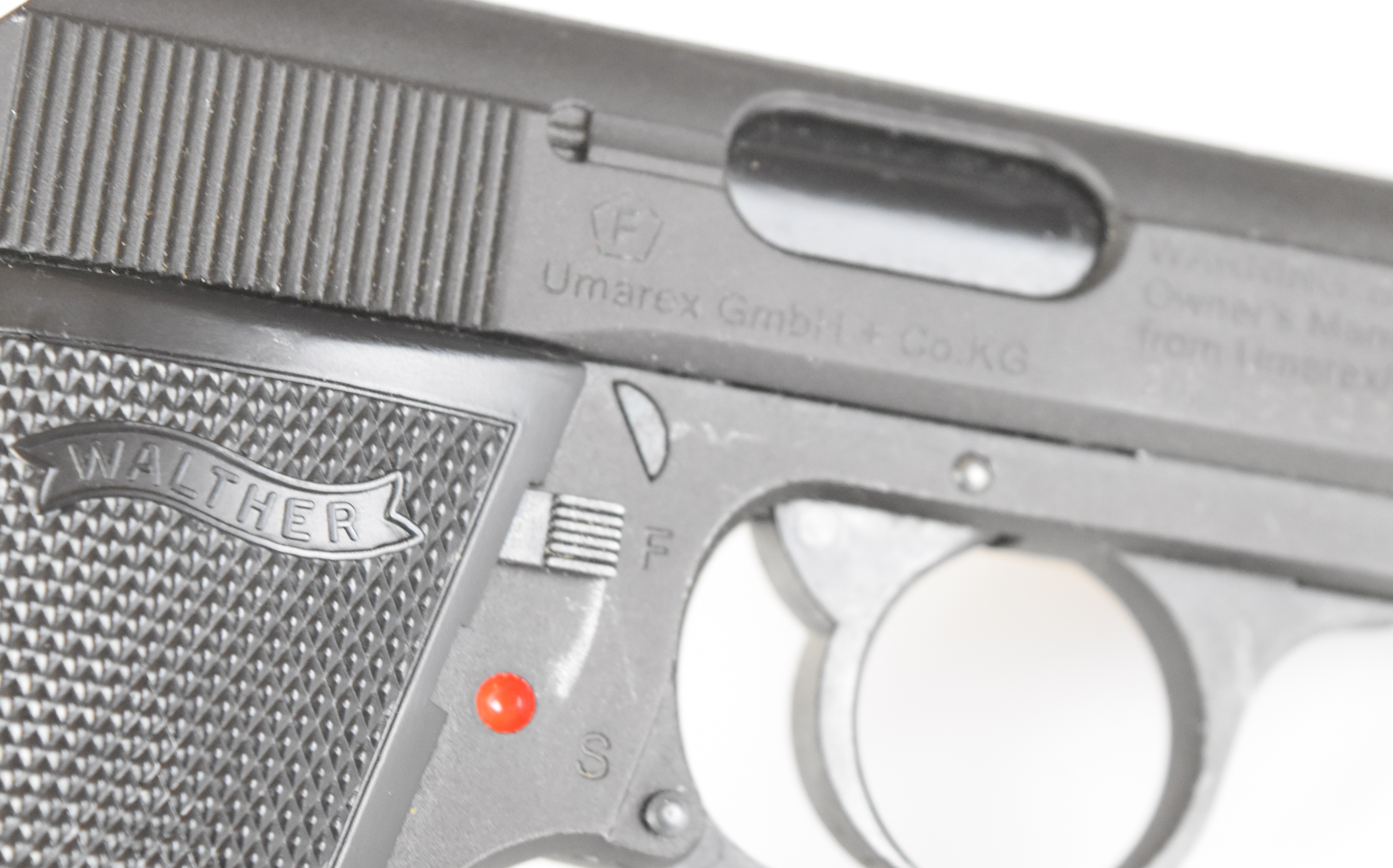 Umarex Walther PPK/S .177 CO2  air pistol with textured composite grips and fixed sights, serial - Image 9 of 13