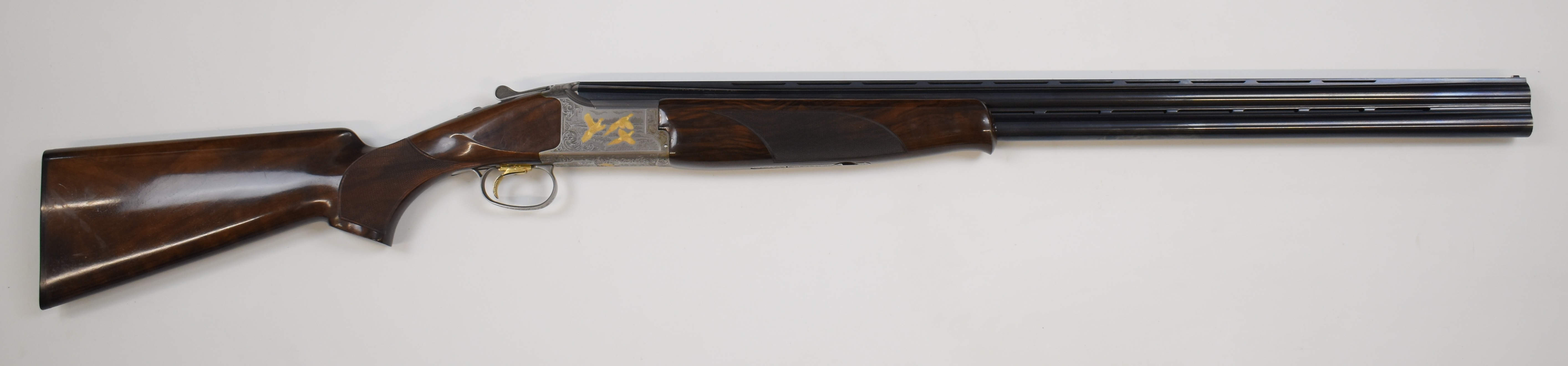 Browning B525 Ultimate 12 bore over and under ejector shotgun with gold engraving of birds - Image 2 of 12