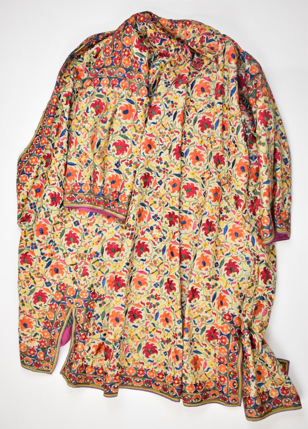 19th / 20thC Indian embroidered coat or coat dress, with a note stating the coat was gifted in the - Image 5 of 5