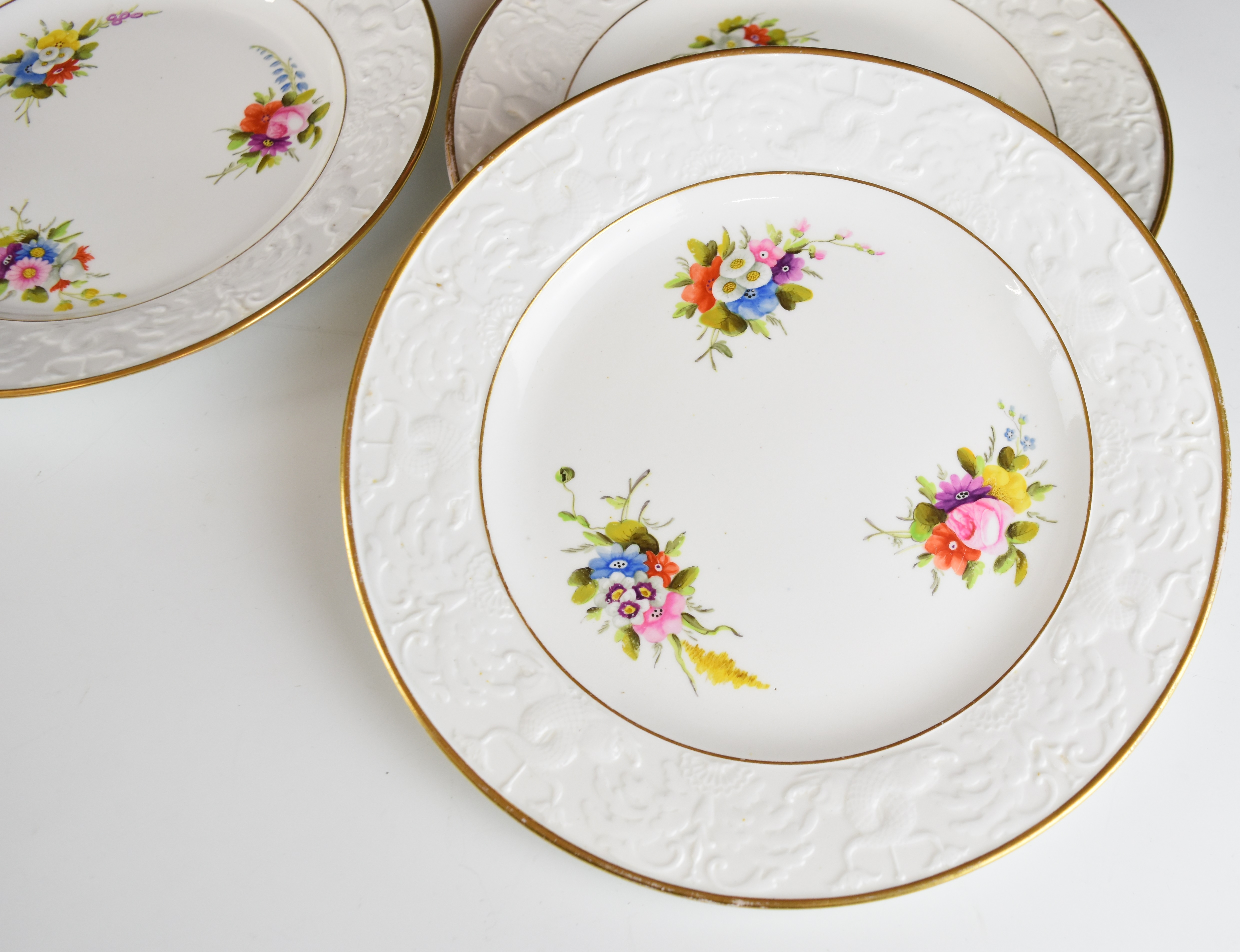 Spode dessert ware comprising two dishes and six plates with relief moulded dolphin borders and hand - Image 2 of 5