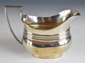 Edward VII hallmarked silver milk or cream jug of Georgian form, Sheffield 1903, maker Thomas