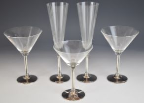 Five Martyn Pugh modern hallmarked silver mounted glasses comprising two champagne flutes and
