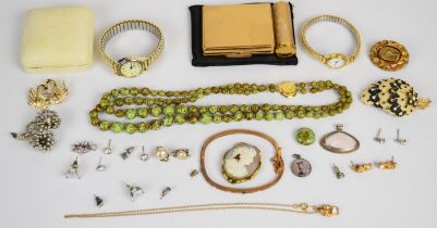 A collection of jewellery including silver brooch and pendant, and brooches including Victorian,