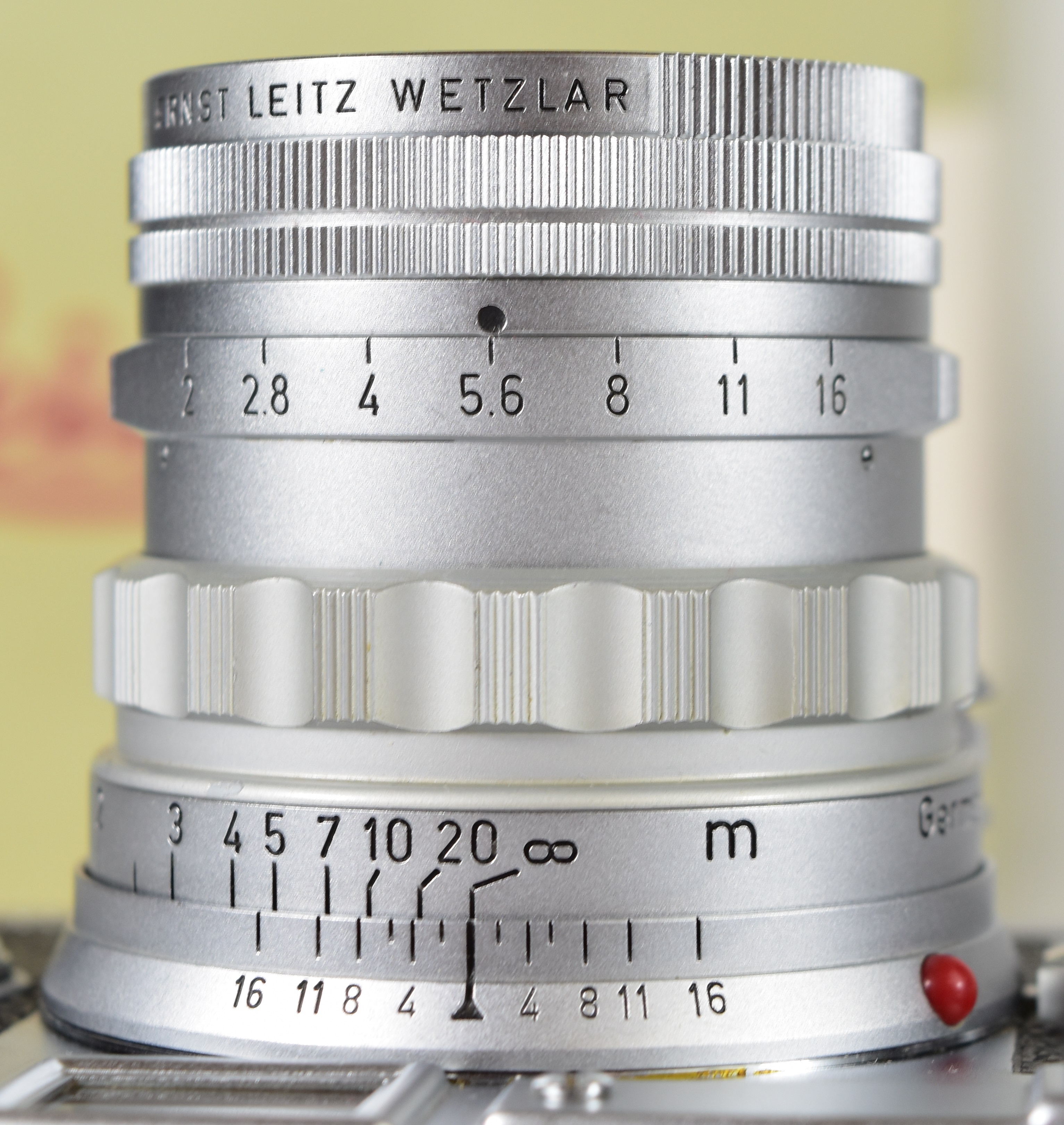 Leica M3 double stroke 35mm rangefinder camera with chrome body, serial number 895037, circa 1957, - Image 10 of 15