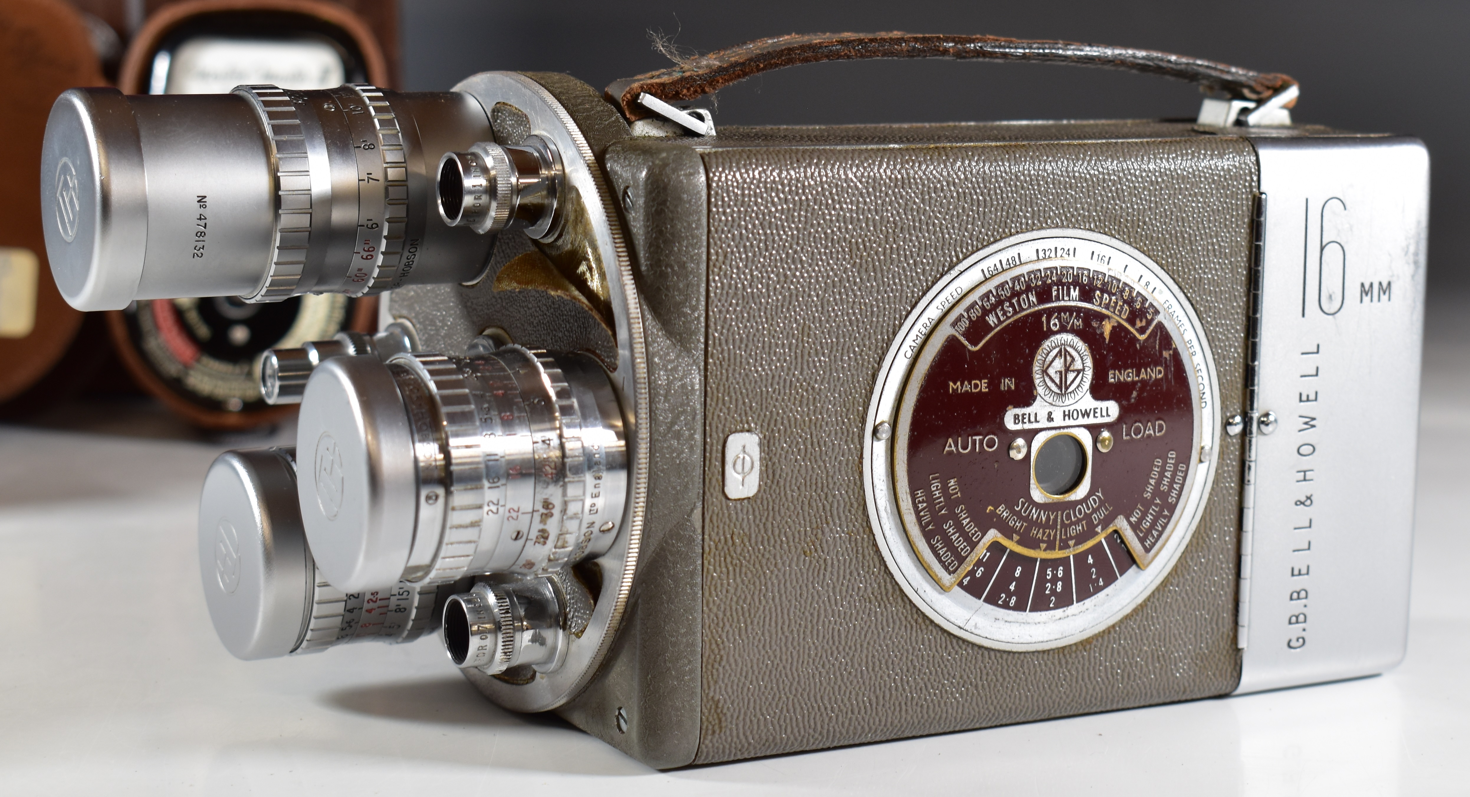 Two Bell & Howell cine cameras comprising 16mm example with 0.7 1 and 2 inch lenses on carousel, - Image 2 of 11