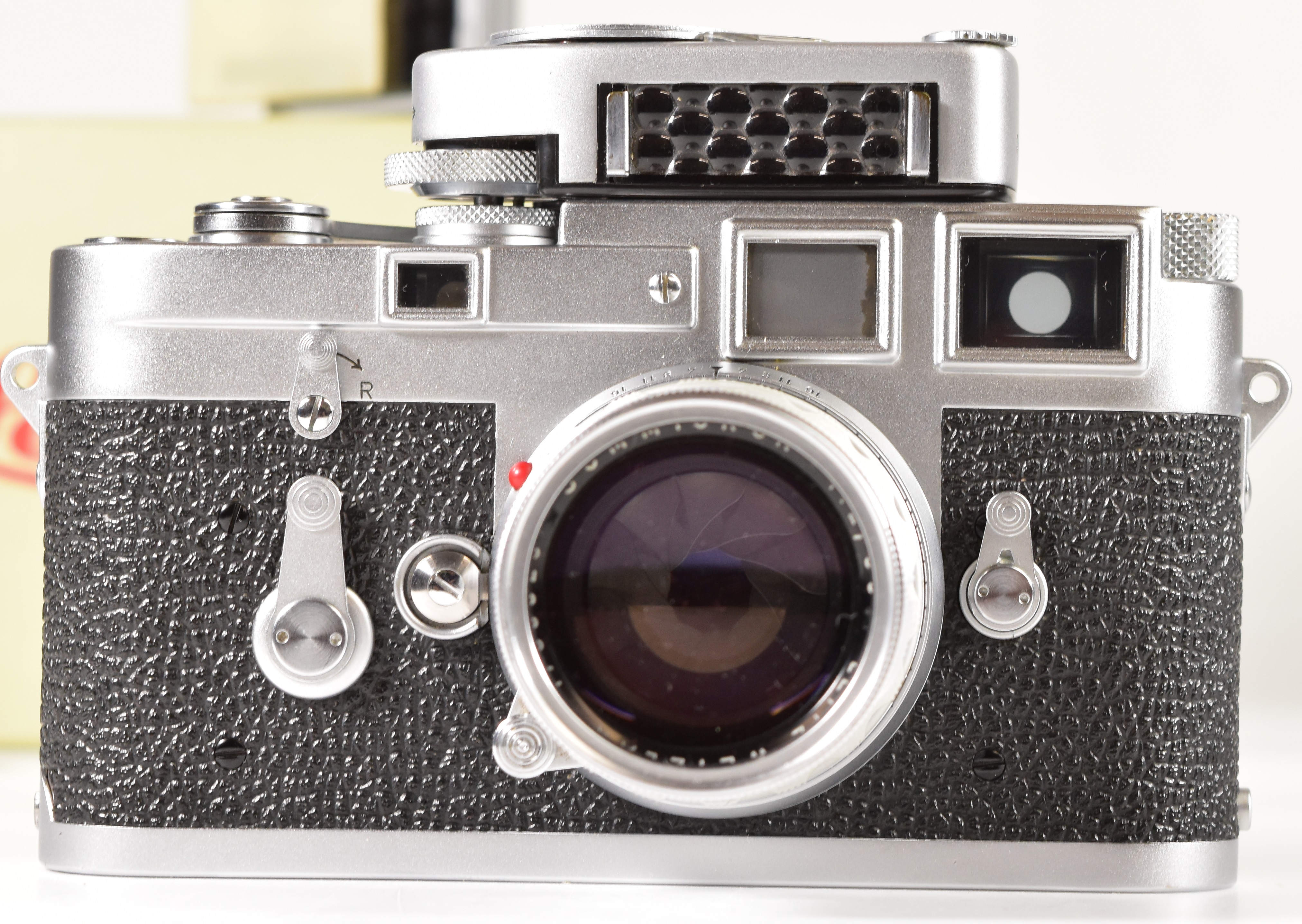 Leica M3 double stroke 35mm rangefinder camera with chrome body, serial number 895037, circa 1957, - Image 2 of 15