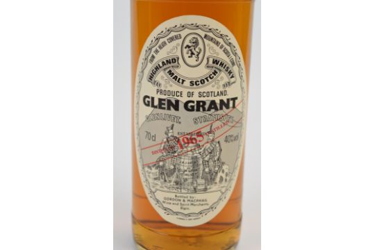 Glen Grant 1965 Highland Malt Scotch Whisky, bottled by Gordon & MacPhail, 40% vol, 70cl, in - Image 3 of 6