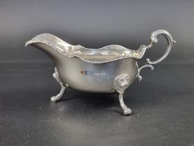 A silver sauce boat, by Pairpoint Brothers, London 1928, 9.5cm high, 233g.