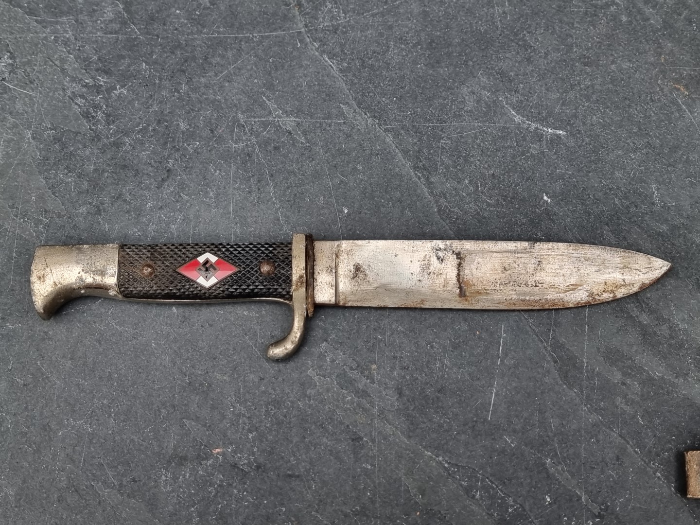 A German Hitler Youth dagger. - Image 5 of 9