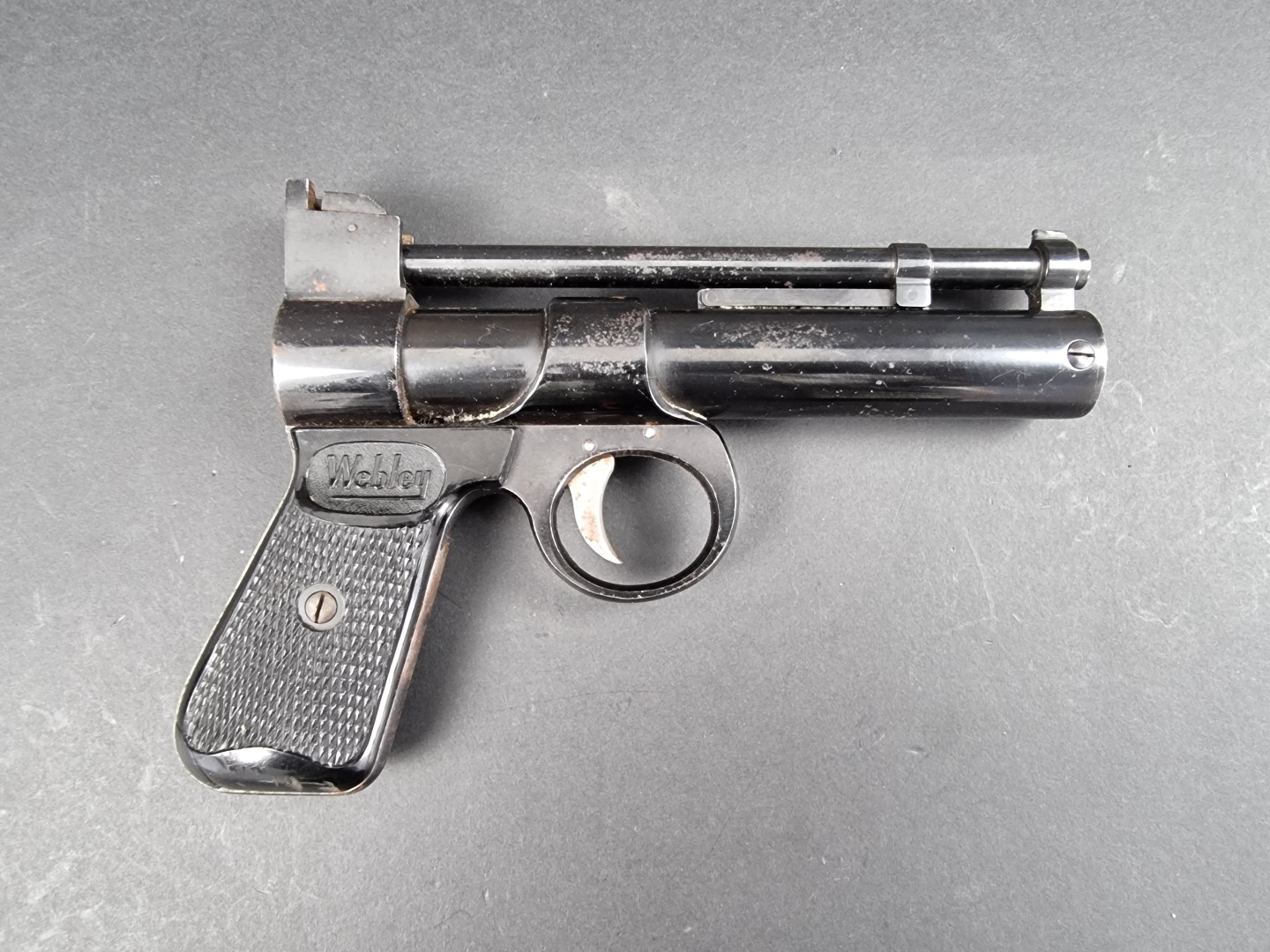 A Webley Junior .177 cal air pistol, Batch No.766, with a Webley soft case.