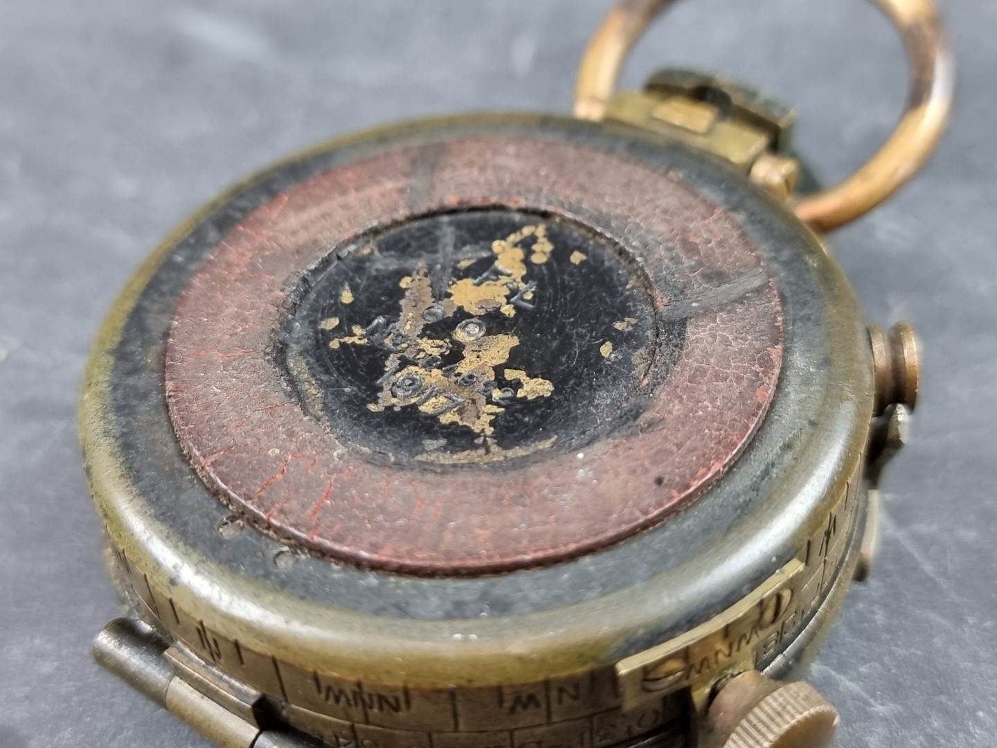 A WWI British Verners Pattern VII officer's military compass, by French Ltd, dated 1917 with crow' - Image 3 of 3