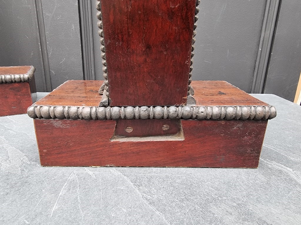 A pair of mahogany and ebonized plate stands, 37cm high. - Image 4 of 4