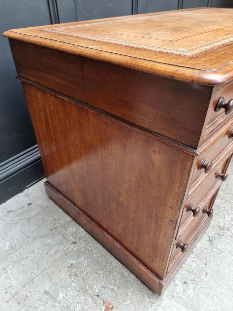 A late Victorian mahogany pedestal desk, 137cm wide. - Image 6 of 8
