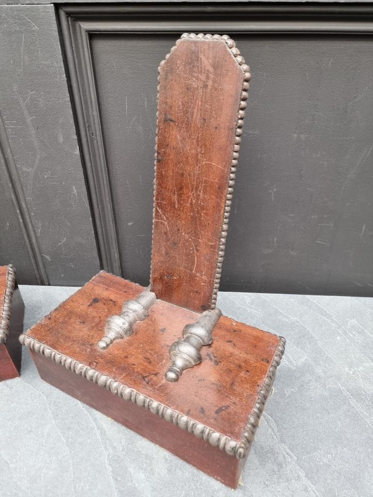 A pair of mahogany and ebonized plate stands, 37cm high. - Image 3 of 4