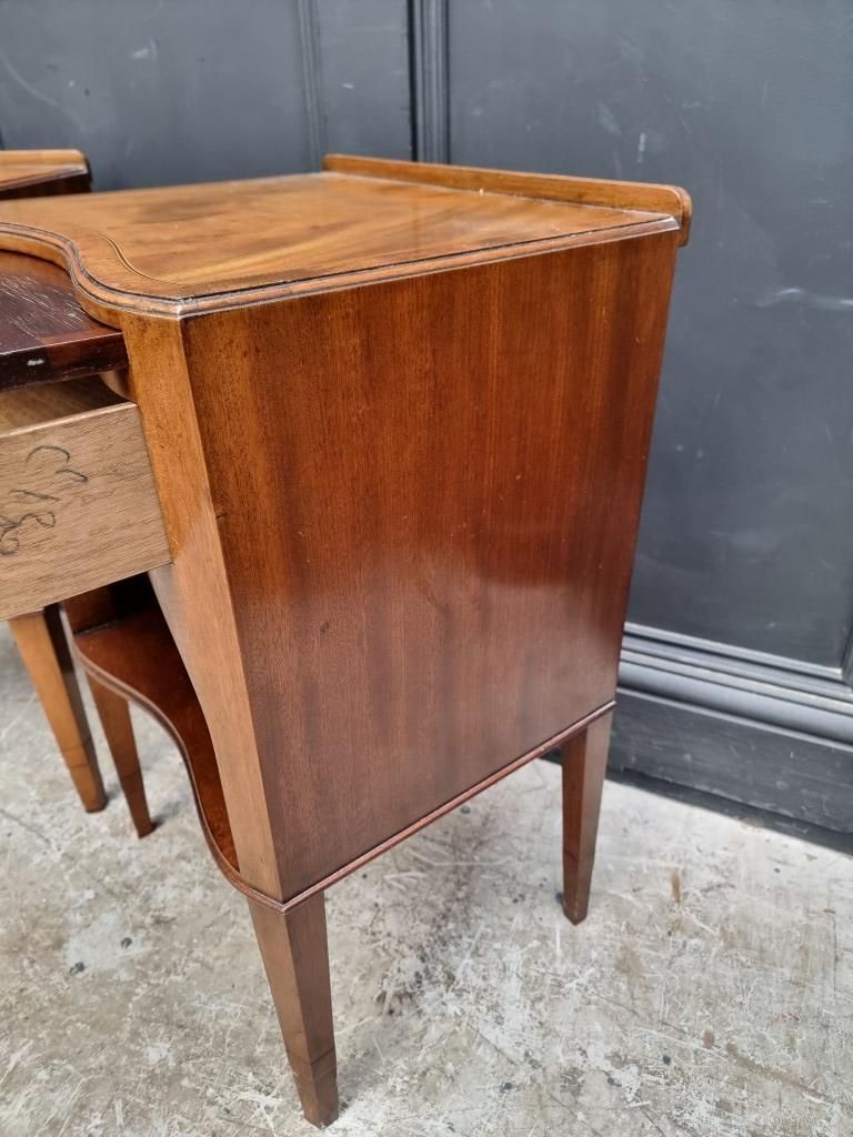 A pair of reproduction mahogany bedside tables, 41cm wide. - Image 4 of 4