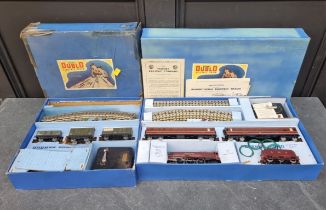 Hornby: OO Gauge: two vintage boxed train sets, comprising: EDP2 'Duchess of Atholl'; together