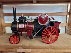 A good scratch built live steam traction engine, 37cm long.