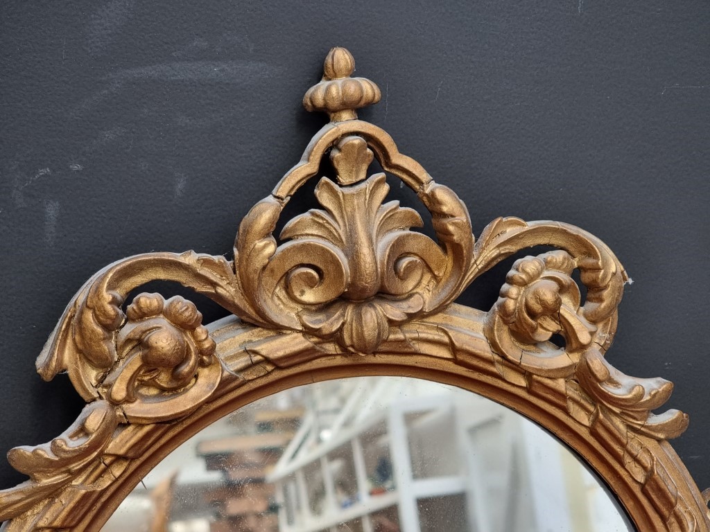 An old giltwood and mirrored glass wall shelf, 106cm high. - Image 2 of 5