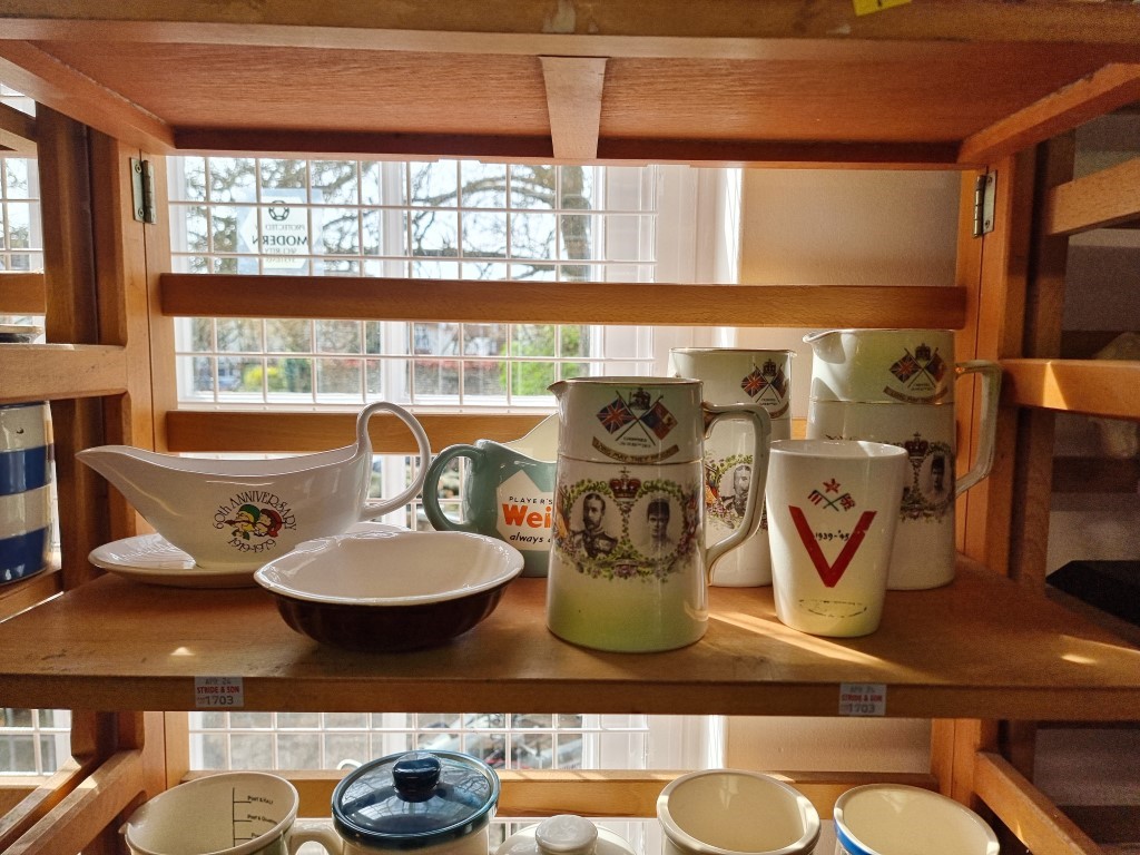 A large collection of T G Green & Co pottery. (four shelves) - Image 2 of 6