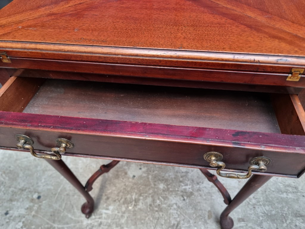 A late Victorian mahogany envelope card table, with frieze drawer and platform undertier, 55.5cm - Image 2 of 6