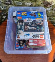 LEGO: 8 sealed box sets, to include 4 Stars Wars examples; together with a Mattel Hotwheels