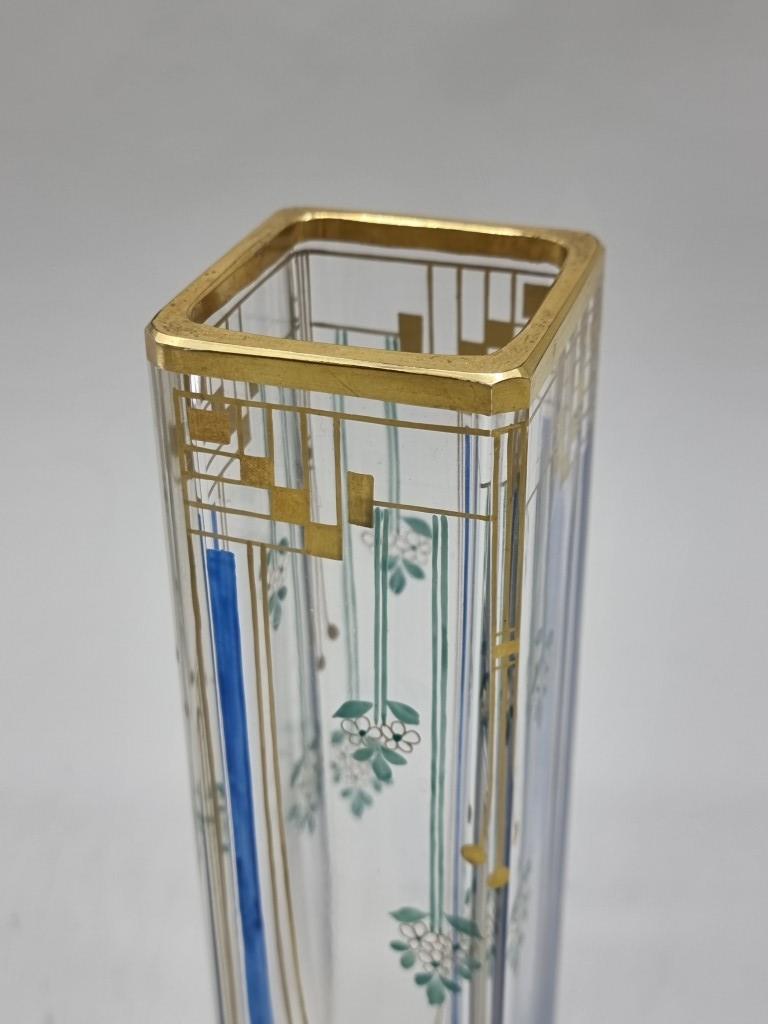 An interesting Secessionist clear and gilt glass vase, possibly Legras, 22.5cm high. - Image 4 of 7