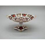 A Royal Crown Derby Imari oval comport, 26.5cm wide.