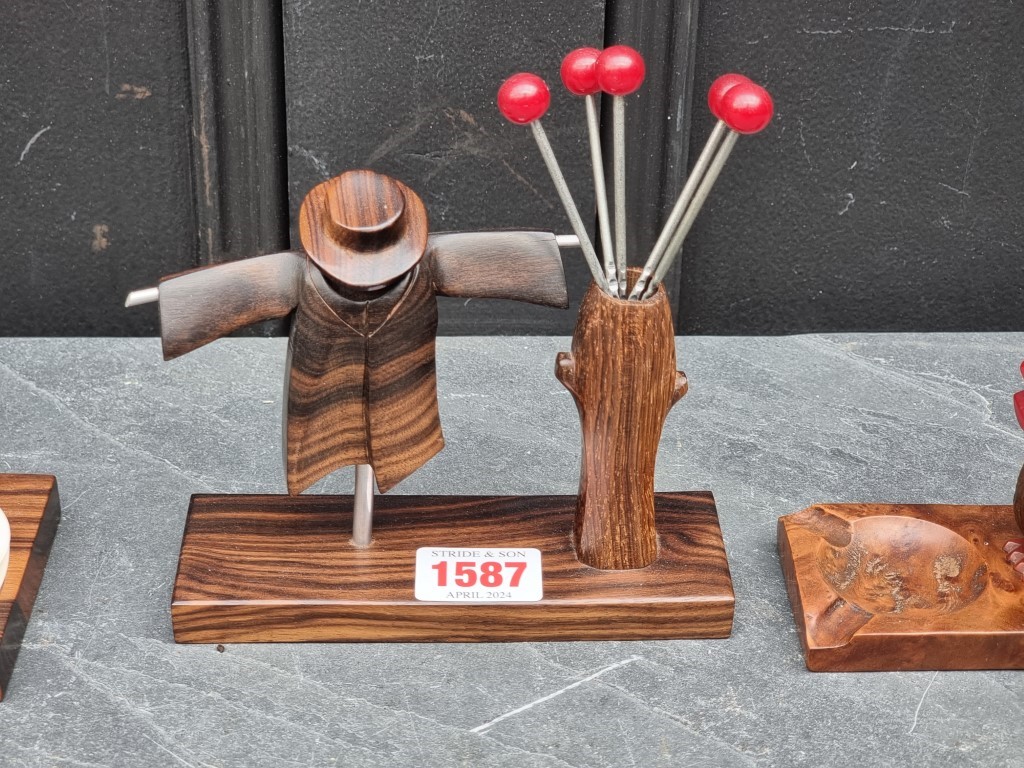 A rosewood cocktail stick stand, 14cm wide; together with another; and one other similar item. (3) - Image 3 of 4
