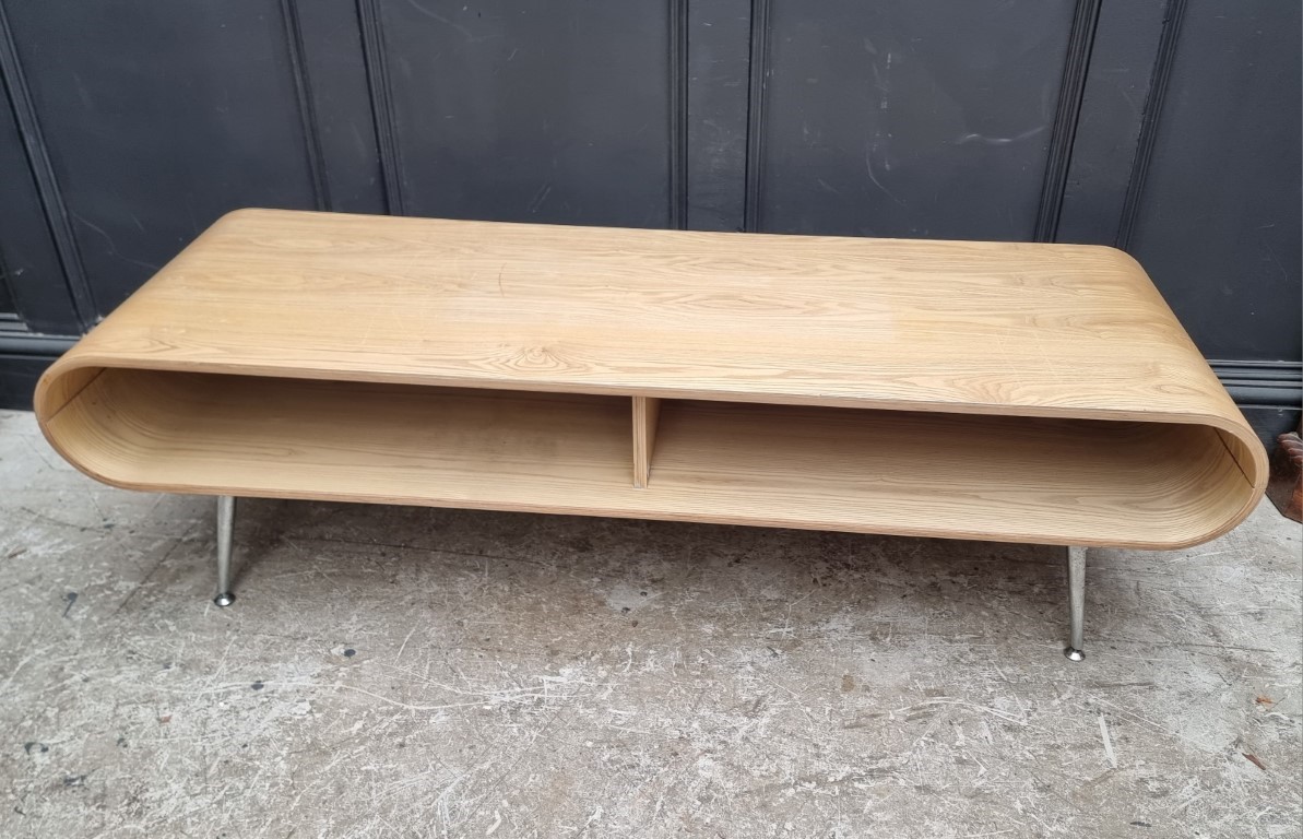 A 'Jual Retro' plywood coffee table, 151cm wide.