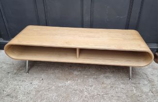 A 'Jual Retro' plywood coffee table, 151cm wide.